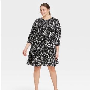 Polka dot dress with tiered skirt